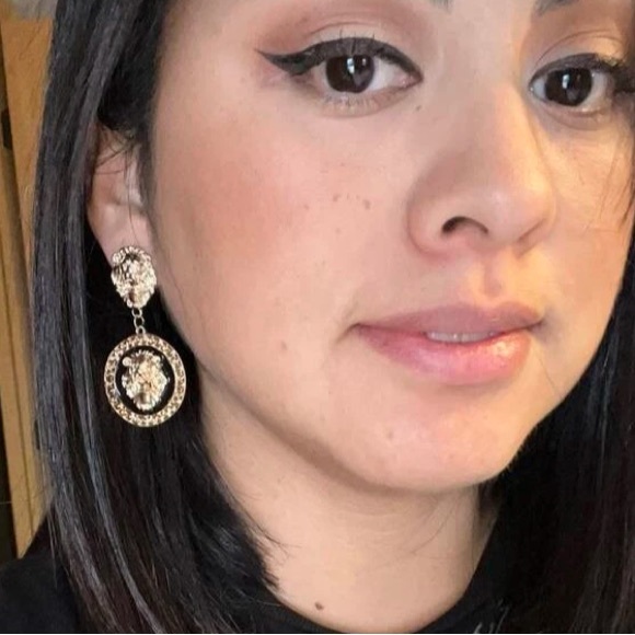 90’s Style Glam Gold & Black Lionhead Door Knocker Statement Earrings - Picture 7 of 13